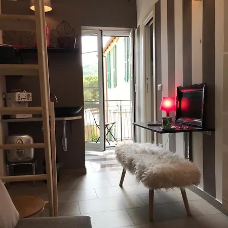 Sanctus Syrus 1 Αλμπένγκα